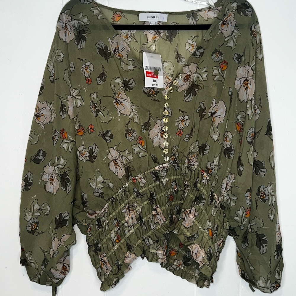 Forever 21 Plus Floral Print Shirt
